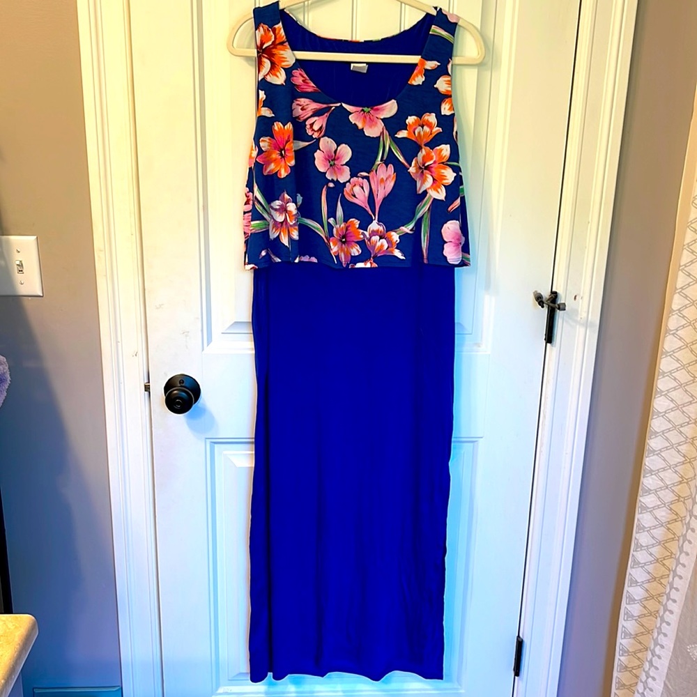 Maxi dress